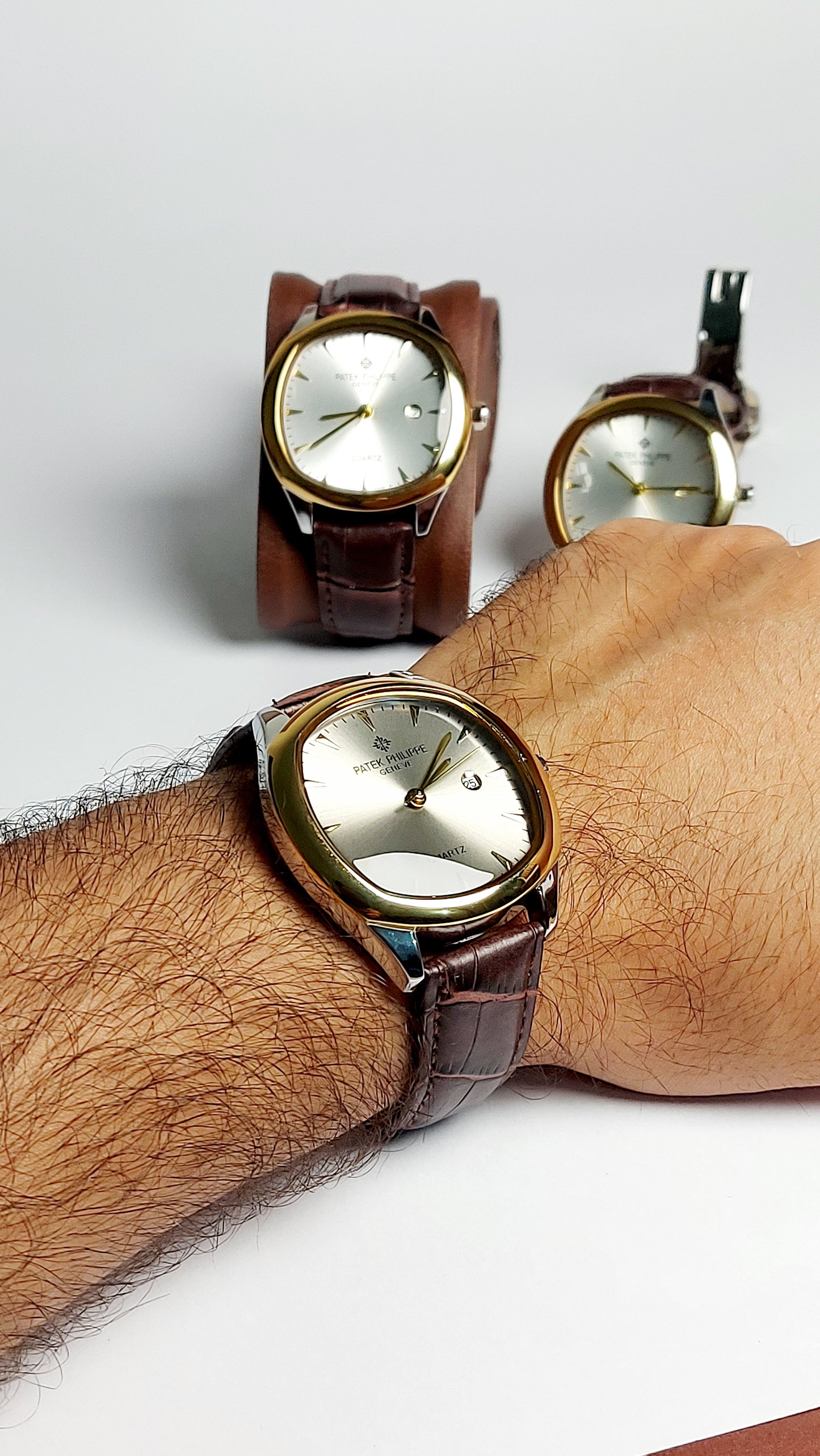 Patek Philippe Quartz Premium Quality Watch ( Gold White shaded )
