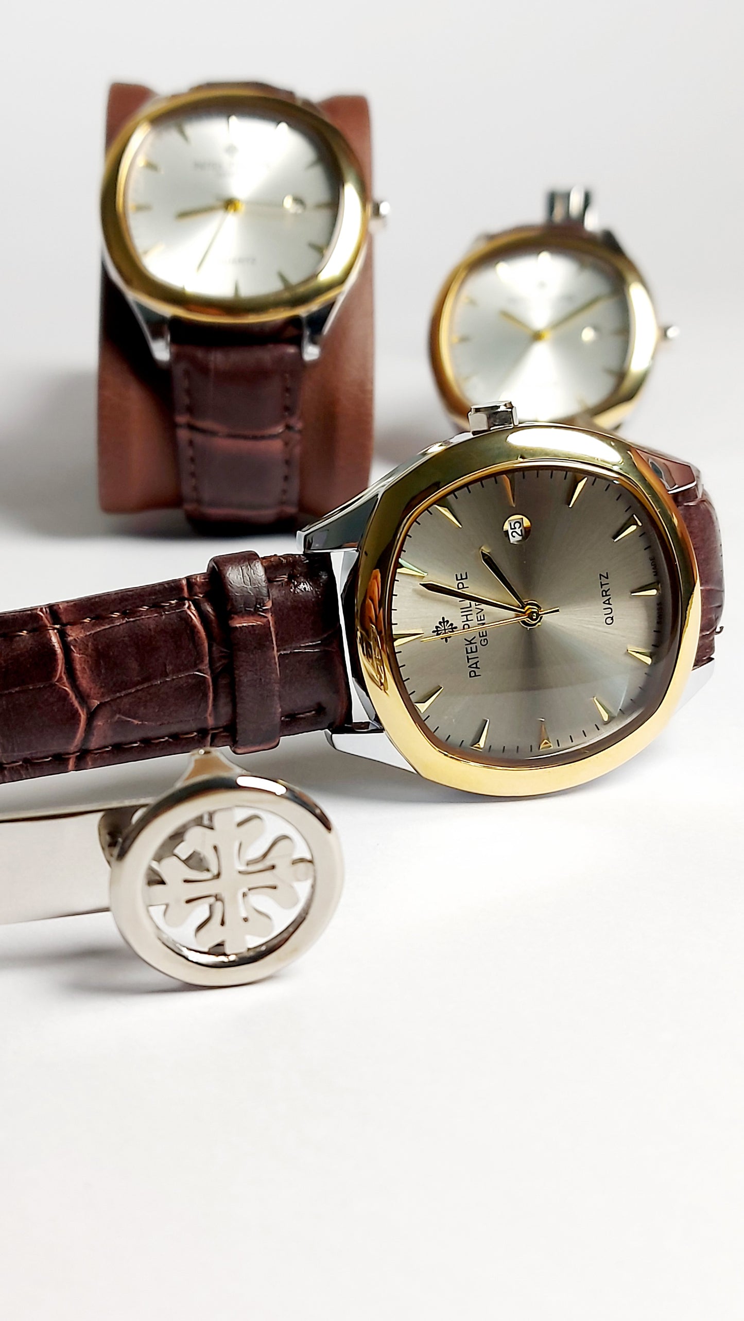 Patek Philippe Quartz Premium Quality Watch ( Gold White shaded )