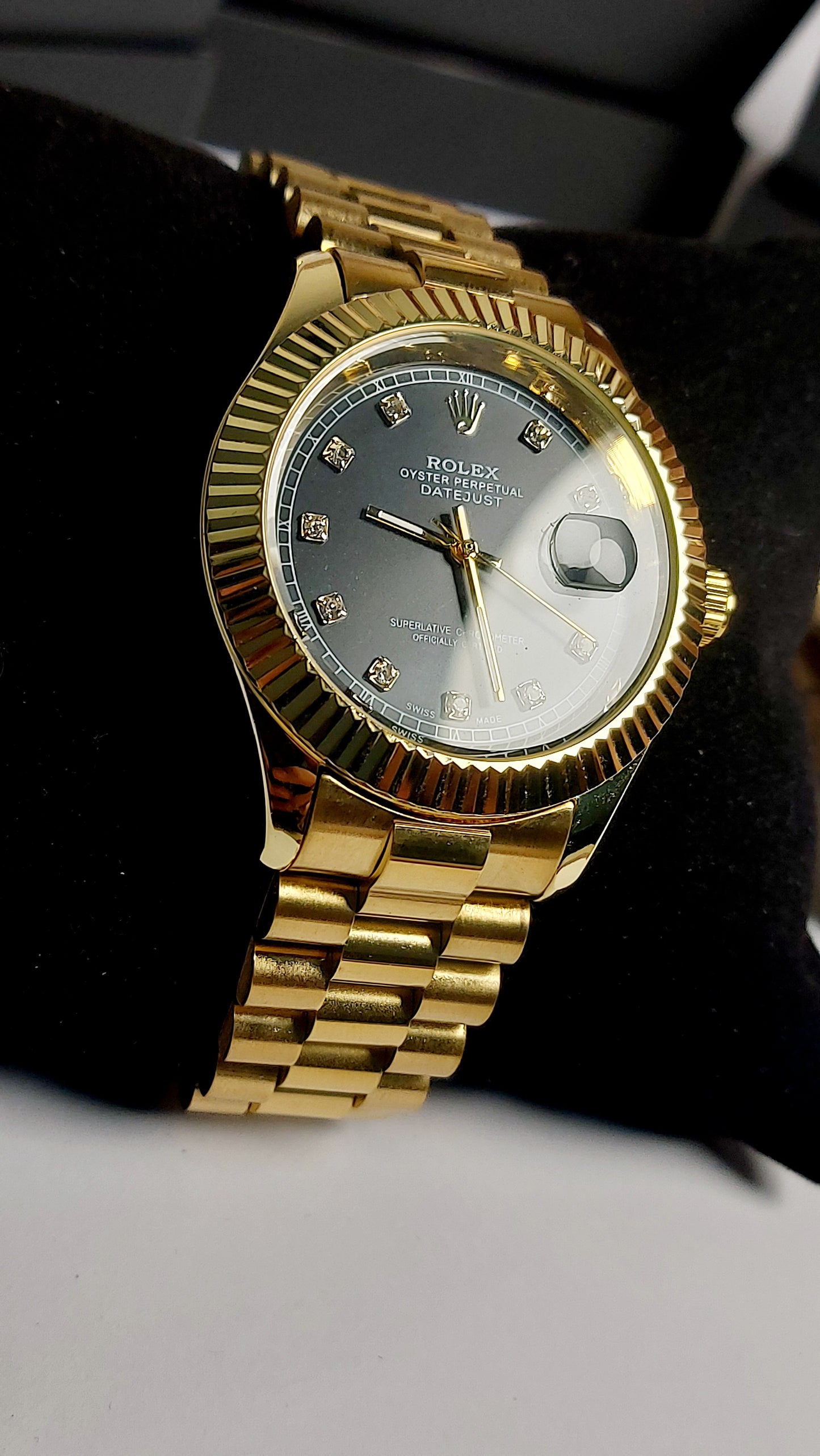 Rolex_clasp Valuable Good Quality Watch. ( Black Gold Shad )