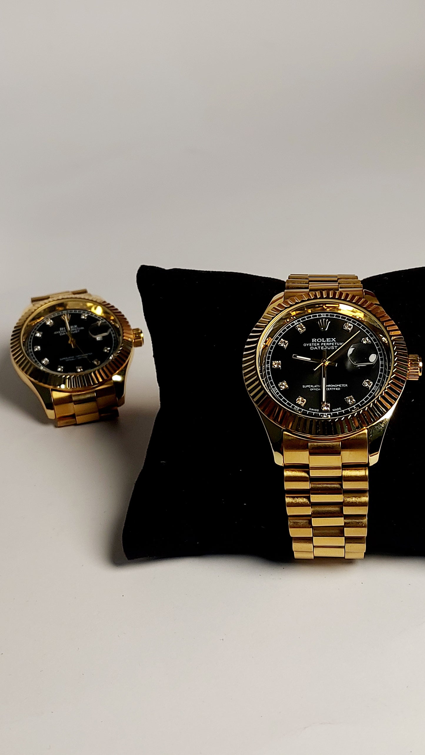 Rolex_clasp Valuable Good Quality Watch. ( Black Gold Shad )