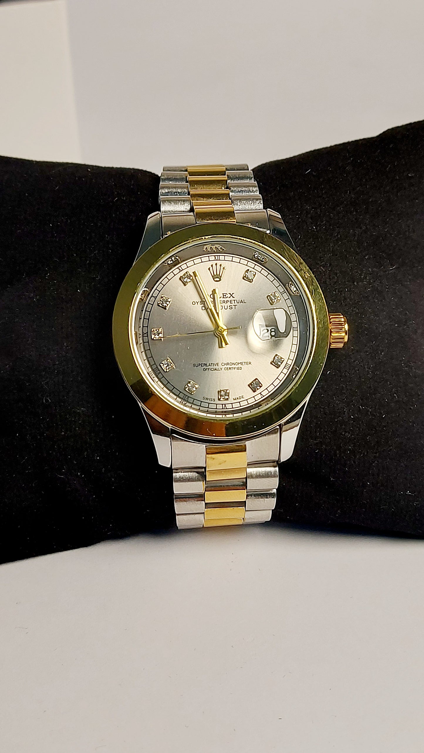 Rolex_clasp Valuable Good Quality Watch. ( Brown Gold )