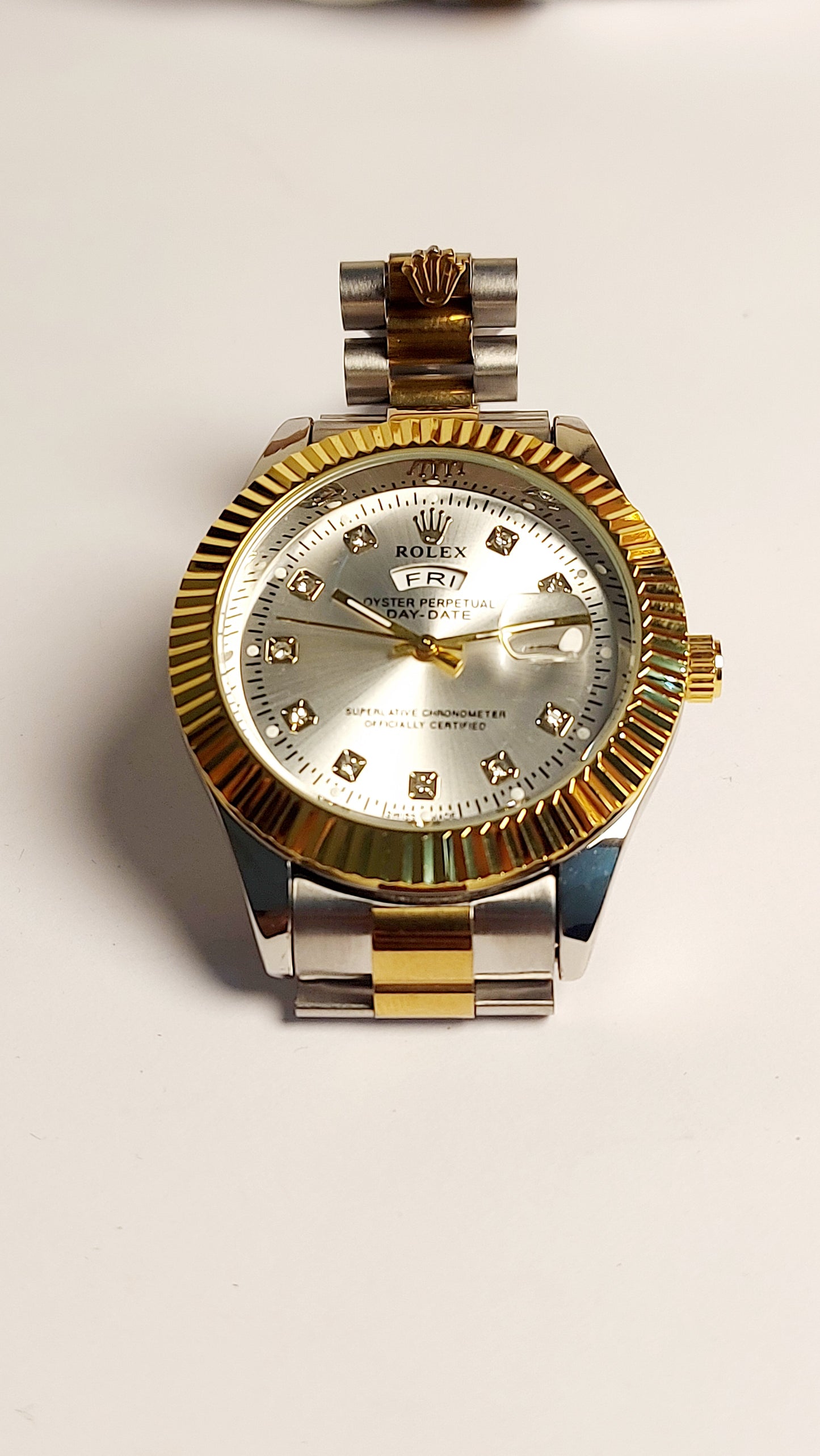 Rolex_clasp Valuable Good Quality Watch. ( White Gold color )